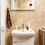 South Beautiful Vaptsarov Apartment