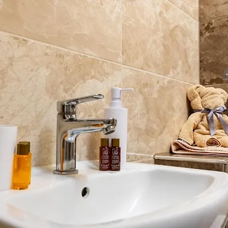 South Beautiful Vaptsarov *